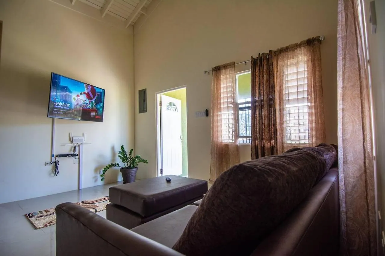 Captivating 2-Bed House In Falmouth